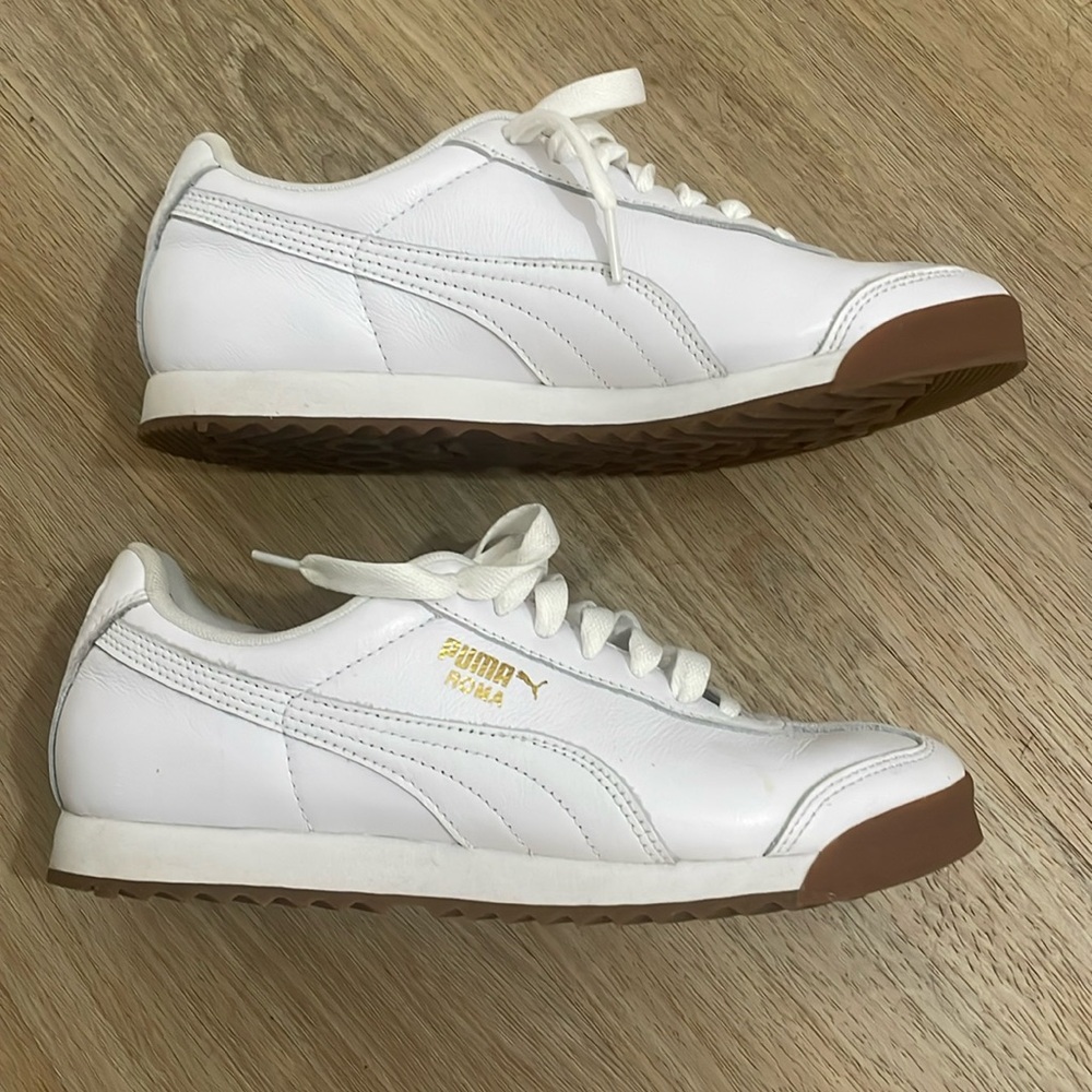 White womens puma Roma sneakers